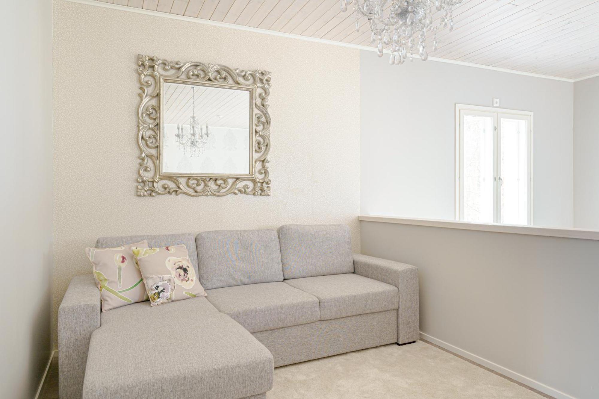 Villa Luxurious Snow With Jacuzzi *